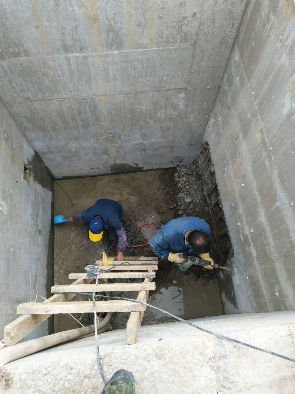 亳州谯城区水池堵漏